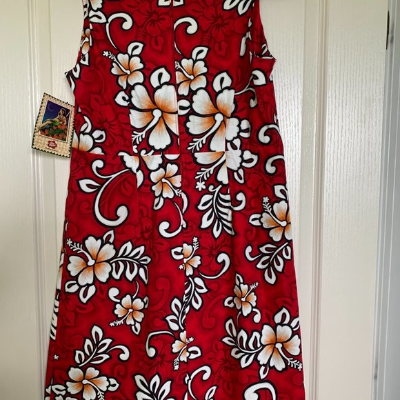 Hilo Hattie NWT Aloha Hawaiian Floral Sleeveless Sundress - Picture 3 of 5